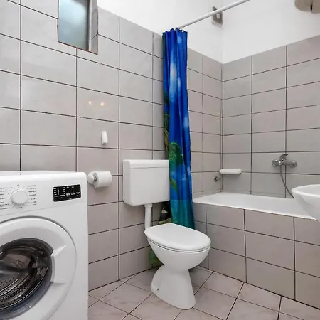 Ivan Apartment *
